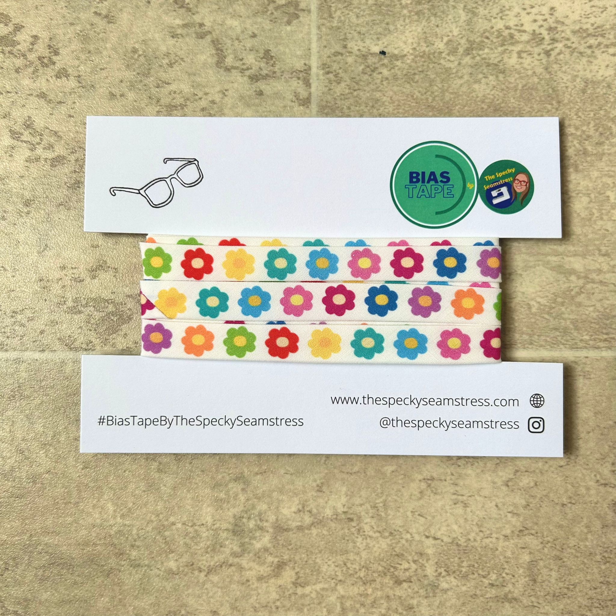 Cream Daisies image 1