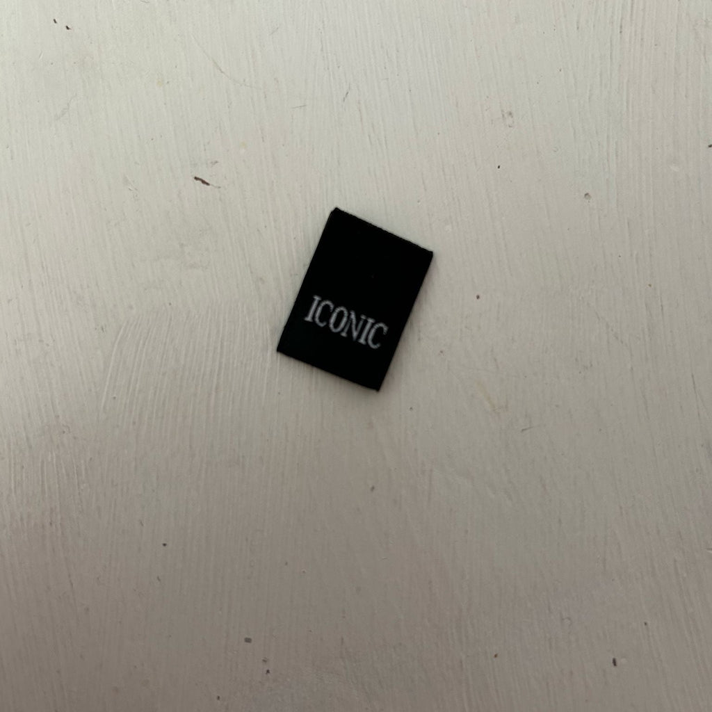 For all Seasons and Mini Iconic - TLC Month 13 Mixed Woven Labels image 2