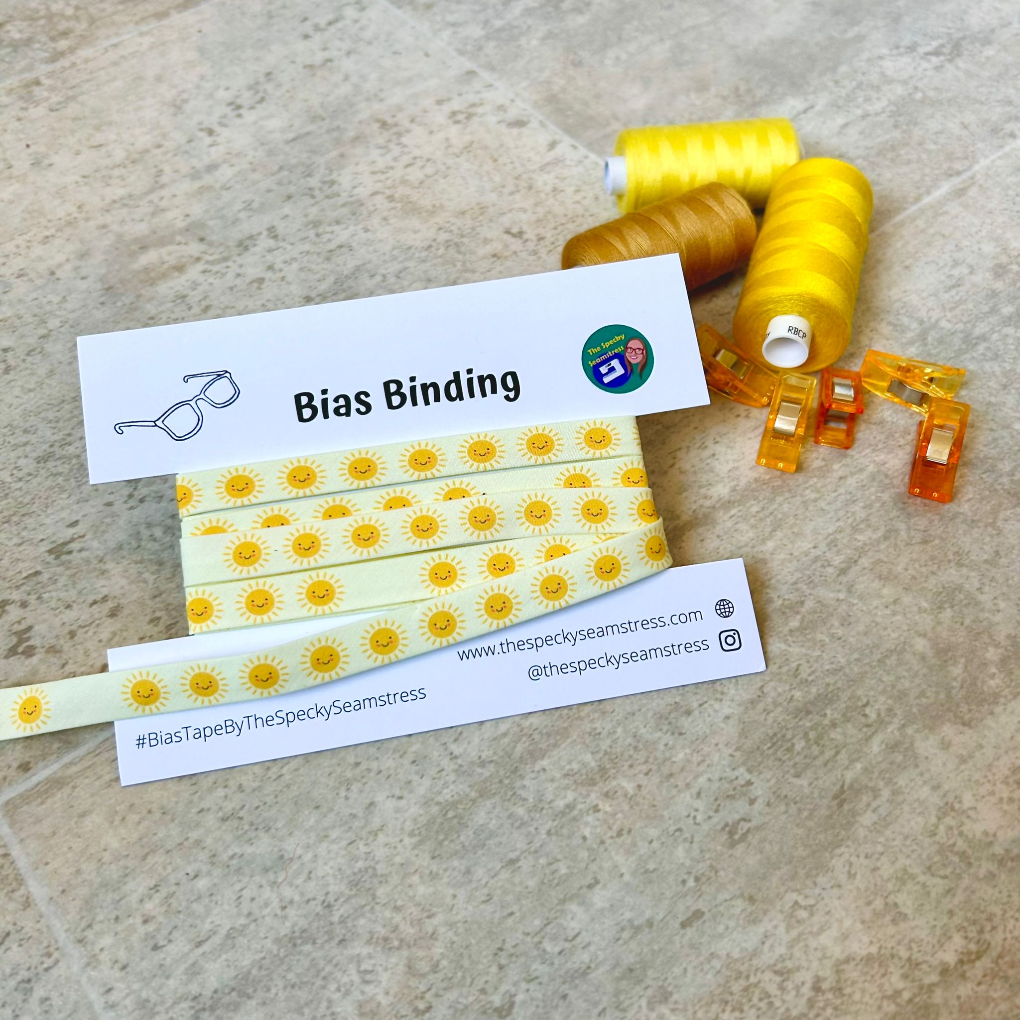 Sunshines (pale yellow)