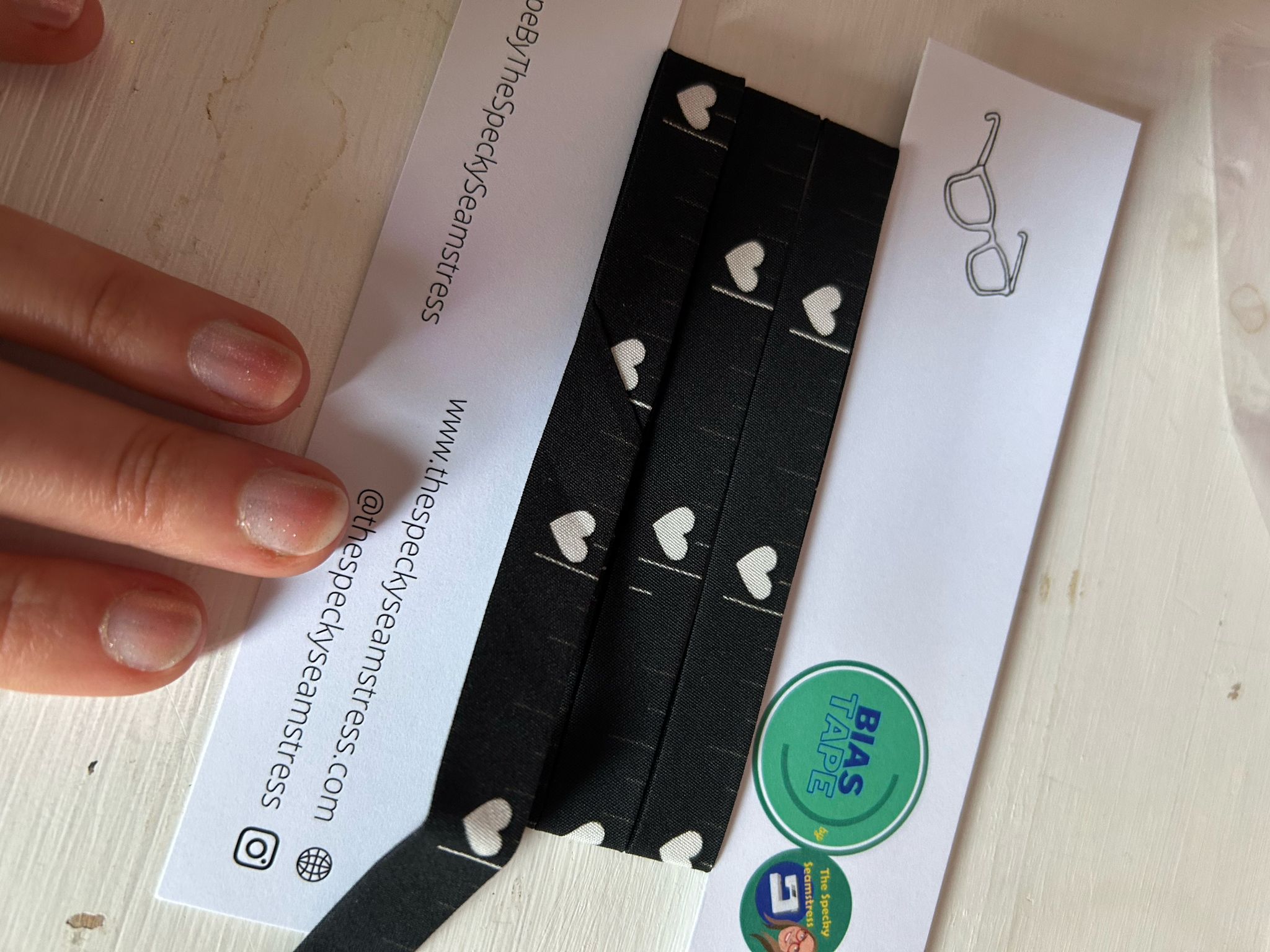 Hearts Tape Measure (Black) - SECONDS - Image 2