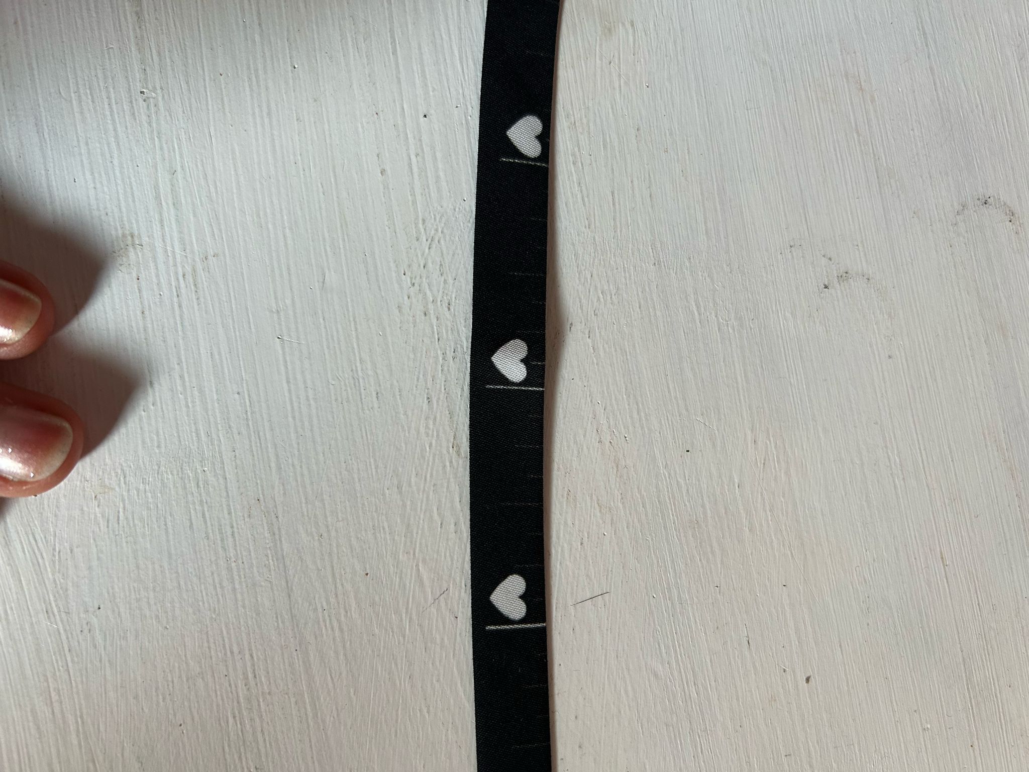 Hearts Tape Measure (Black) - SECONDS - Image 3